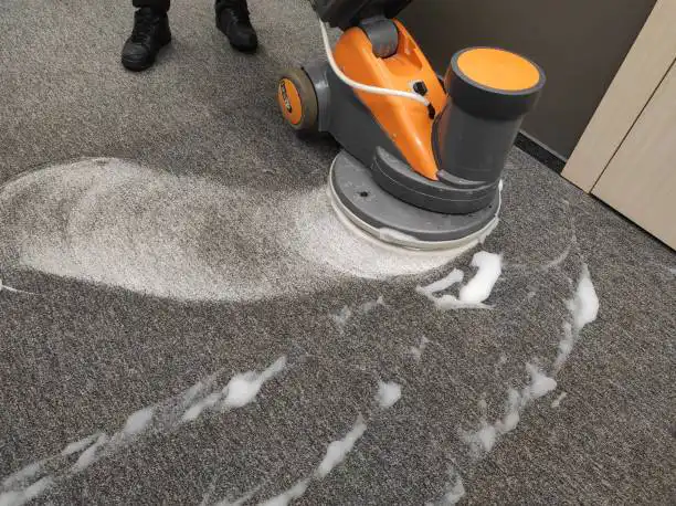 shampouineuse d'une moquette en cours par BNS